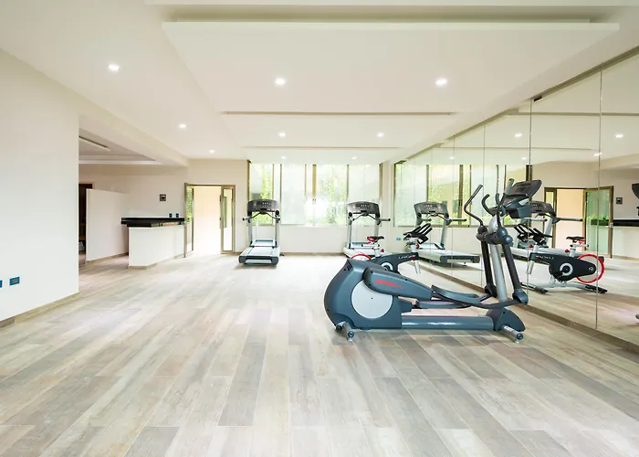 Palmarena & Residences - Long Comfort With Parking, Sauna, Gym & Pool - Steps From 5th Avenue Playa del Carmen