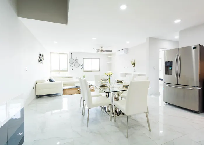 Palmarena & Residences - Long Comfort With Parking, Sauna, Gym & Pool - Steps From 5th Avenue Hotel 3*