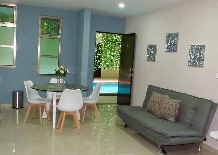 Palmarena & Residences - Long Comfort With Parking, Sauna, Gym & Pool - Steps From 5th Avenue Playa del Carmen