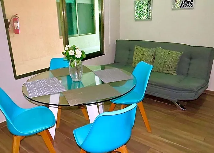 Palmarena & Residences - Long Comfort With Parking, Sauna, Gym & Pool - Steps From 5th Avenue Playa del Carmen