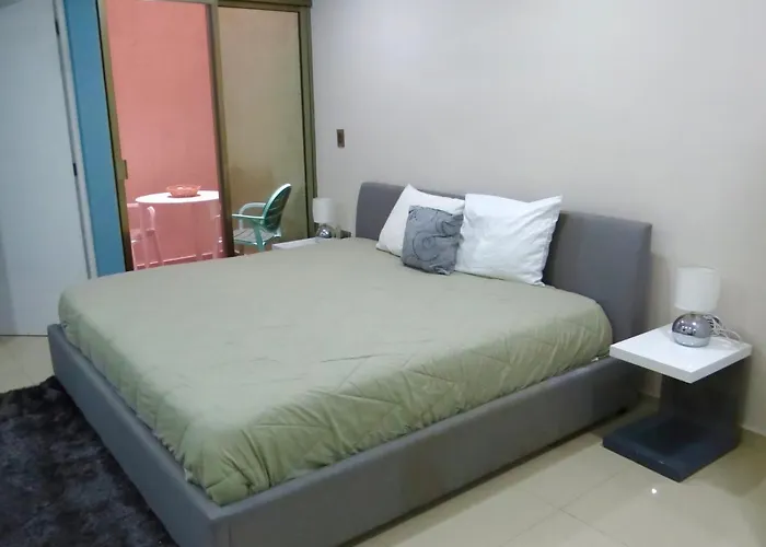 Palmarena & Residences - Long Comfort With Parking, Sauna, Gym & Pool - Steps From 5th Avenue Hotel