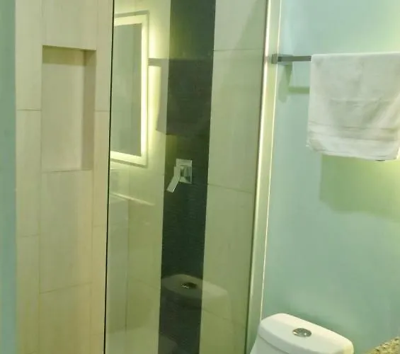 Hotel Palmarena & Residences - Long Comfort With Parking, Sauna, Gym & Pool - Steps From 5th Avenue 3*